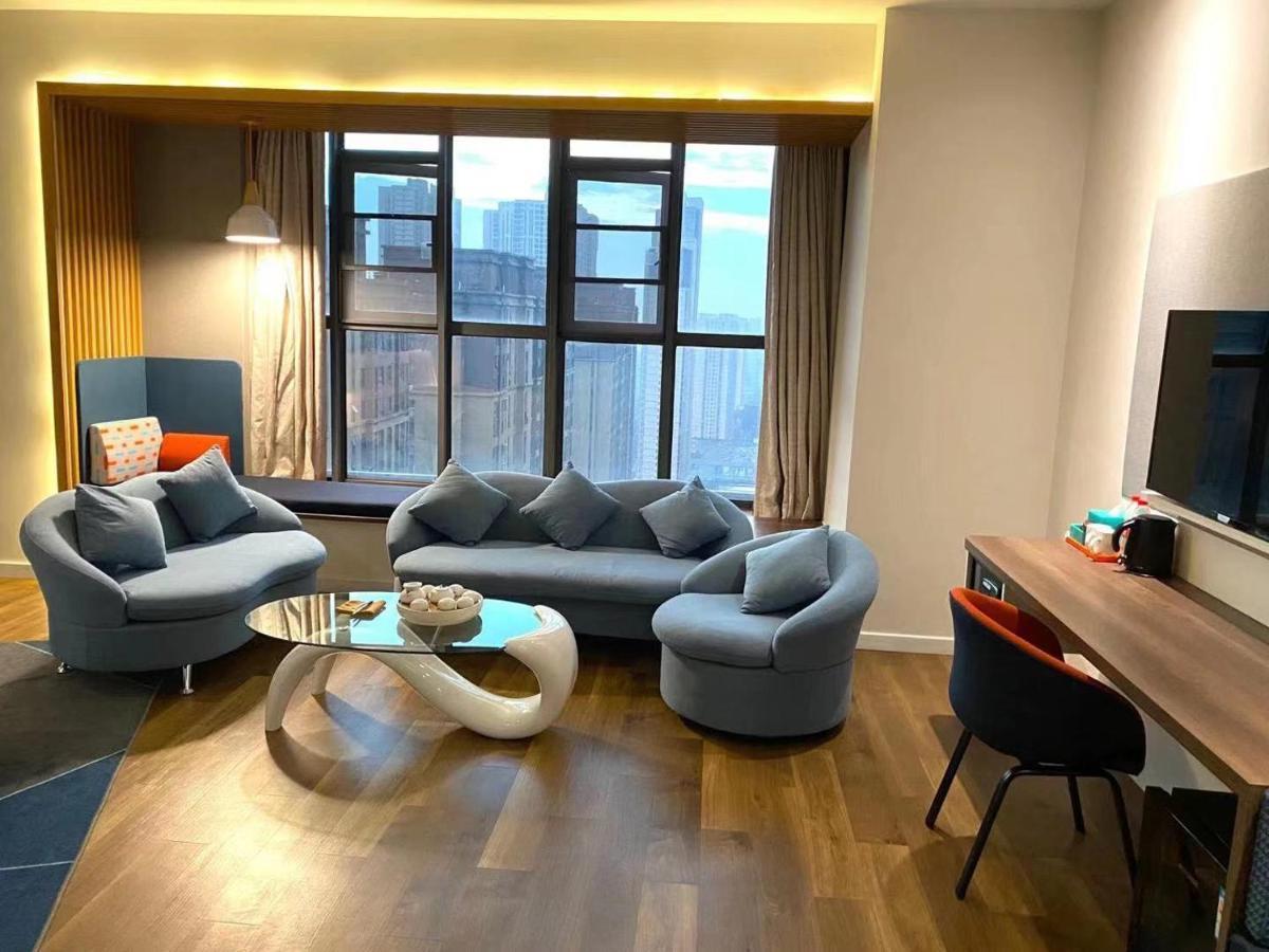 Holiday Inn Express - Wuhan Optical Valley By Ihg Esterno foto