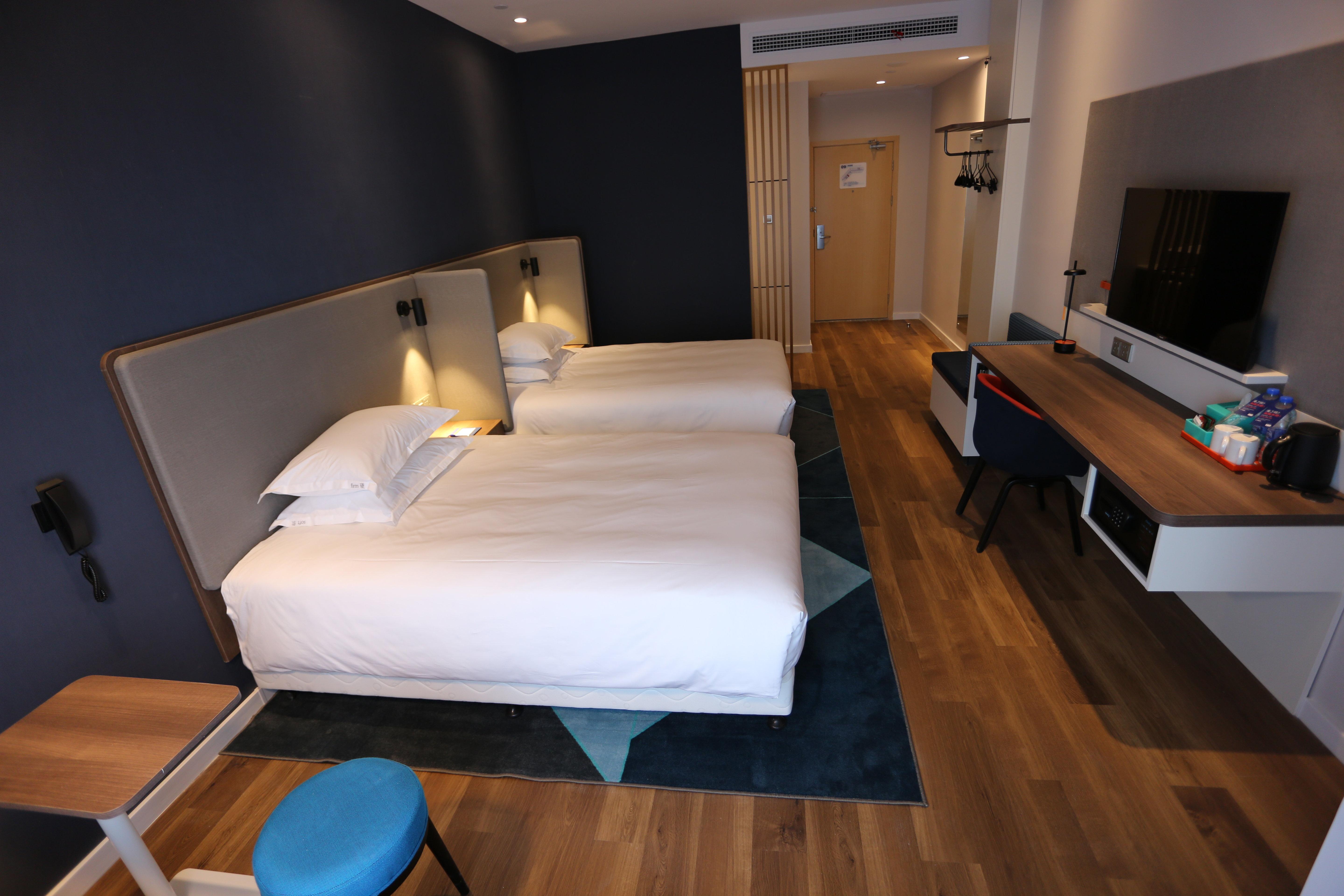 Holiday Inn Express - Wuhan Optical Valley By Ihg Esterno foto